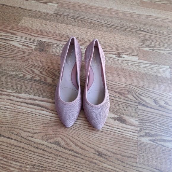Taryn Rose Tess Pink Dusty Rose Mesh Closed Shoes Heel Pump Size size 10B - Picture 2 of 12